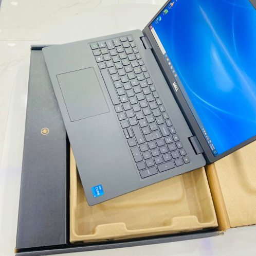 Dell-Latitude-3520-i7